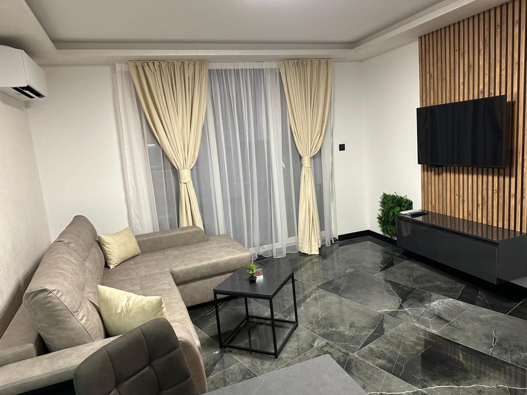 Ka Apartment Luxury 1 Kazanlŭk 외부 사진